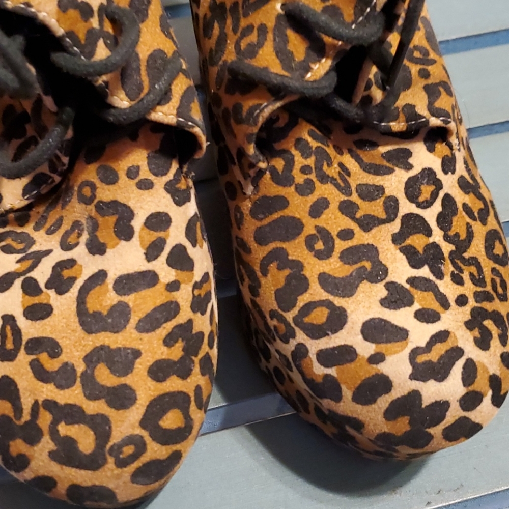 Leopard Wedges - Picture 3 of 7